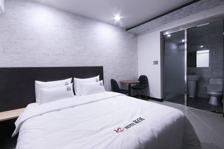Bedroom 2, Ulsan Samsan Cozy Hotel, Jung