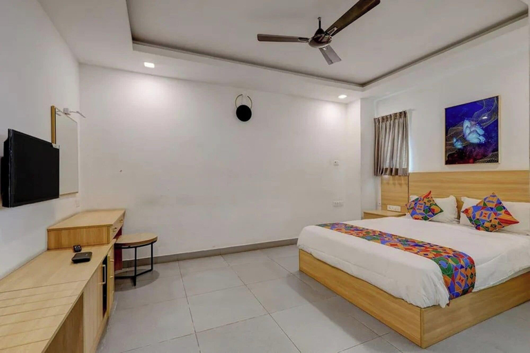 Room 2, NA Grand, Thiruvallur