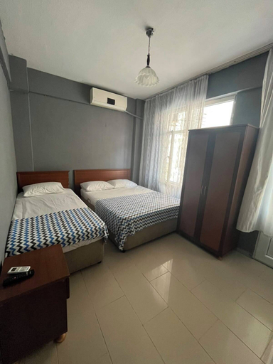Room 3, Ada Motel 2, Marmara
