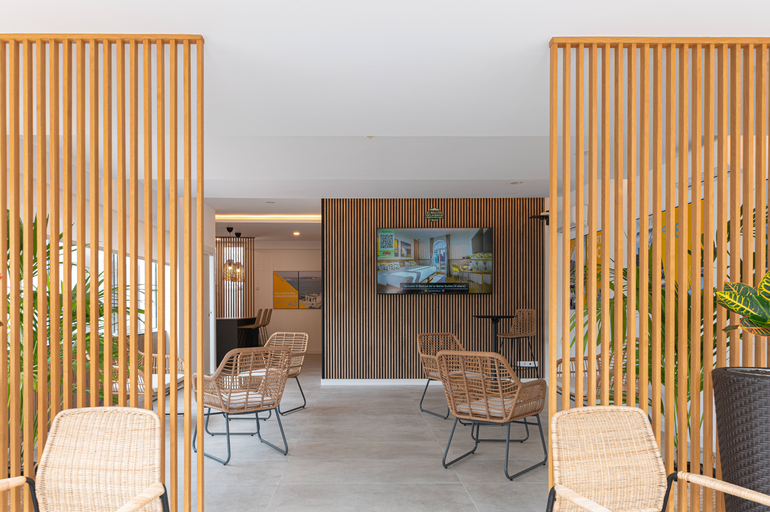 Public Area 4, El Balcón de la Bahía Suites by Sercotel, Cantabria