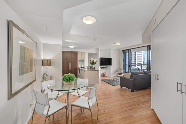 Primary image, Inner-city Vibes! 2bed/1bath/1car/balcony~cbd, Brisbane