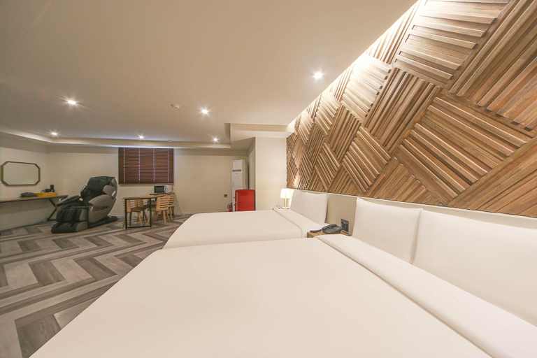 Bedroom 2, Hotel Rein in Yeonsan-dong, Busan, Yeonje