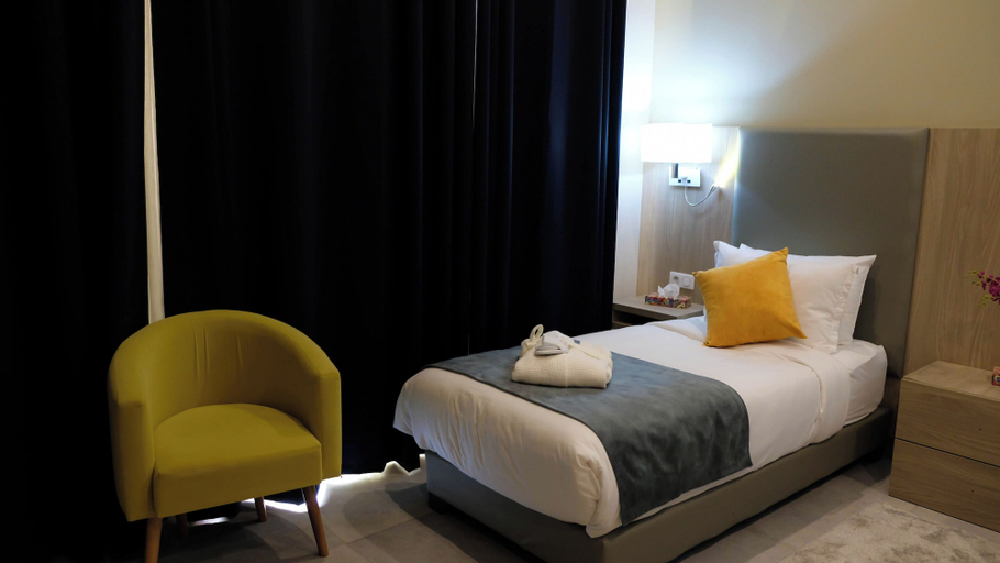 Room 4, EVASION by LIBERTE, Oran