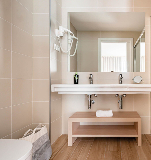 Bathroom, Limehome Arezzo Via XX Settembre, Arezzo