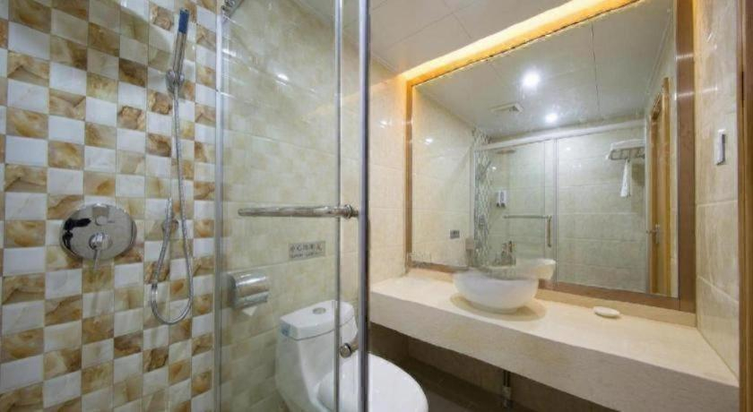 Bathroom, Guangxin Hotel Shenzhen, Shenzhen