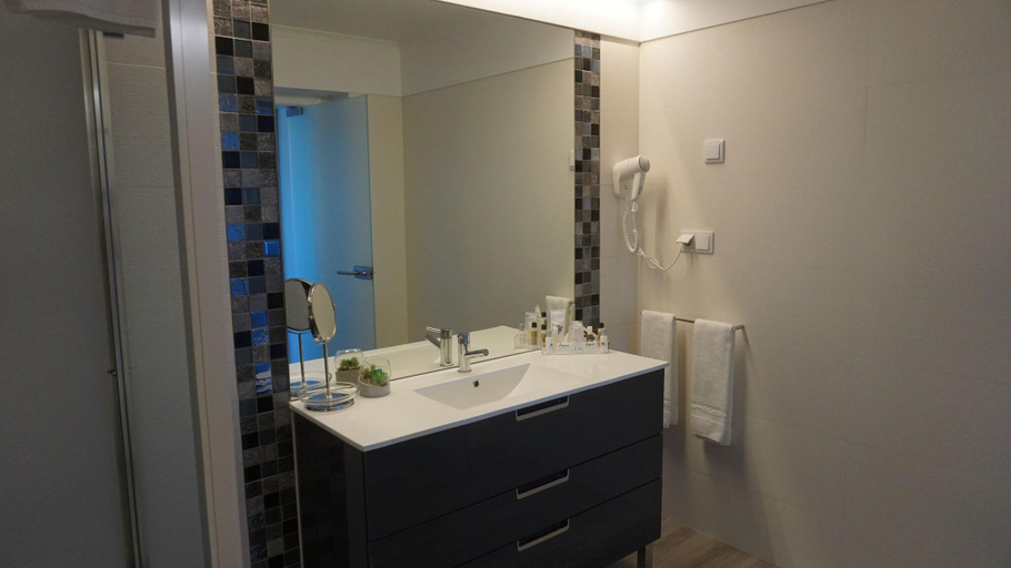 Bathroom 5, Pontalaia, Vila do Bispo