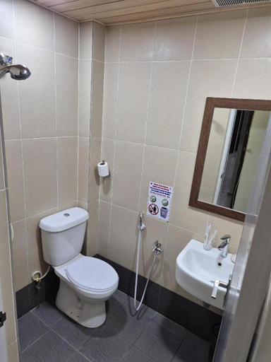 Bathroom 4, Lipis Plaza Hotel, Lipis