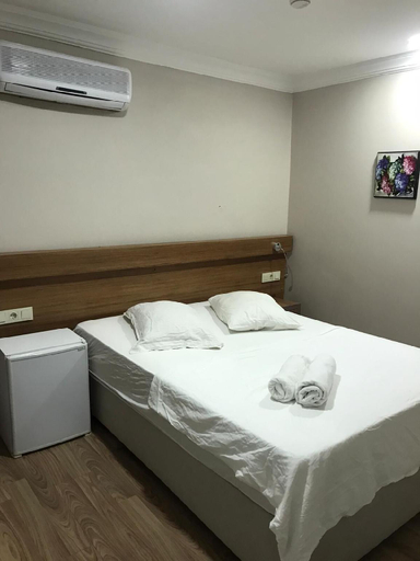 Bedroom 4, LAVINYA PANSIYON, Kuşadası
