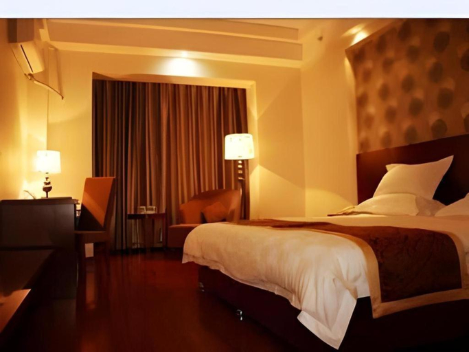 Bedroom 3, Green Tree Inn Jiuquan Century Plaza Hotel, Jiuquan