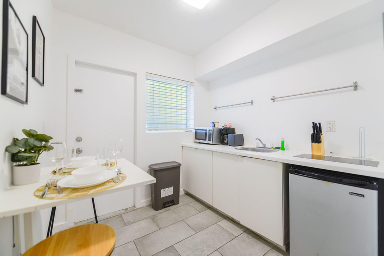 Others 5, Fabulous Studio 15 min from The Beach, Miami-Dade
