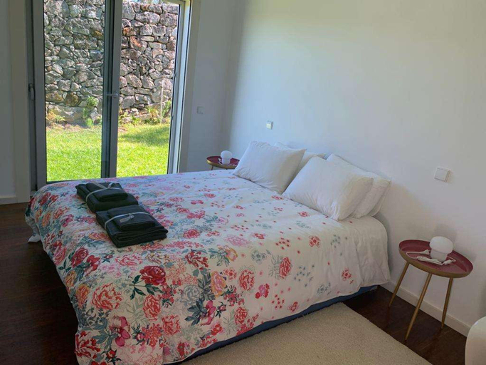Bedroom 2, Lovely Caminha Villa 3 Bedrooms Villa Lilac Private Pool, Caminha