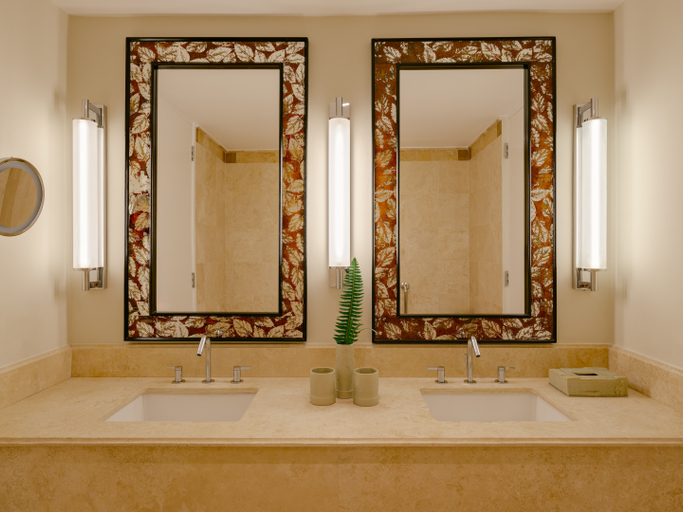 Bathroom 4, Sanctuary Lodge, A Belmond Hotel, Machu Picchu, Urubamba