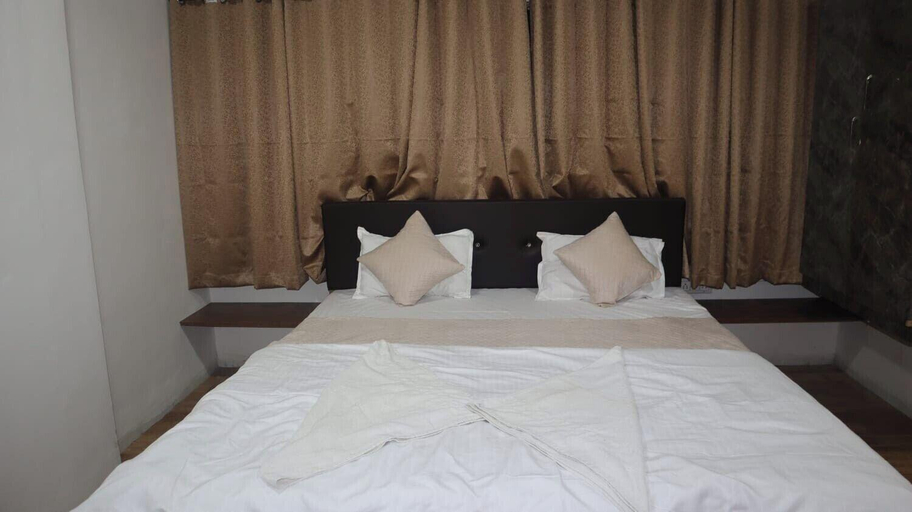Bedroom 4, Hotel Sun Up, Nashik