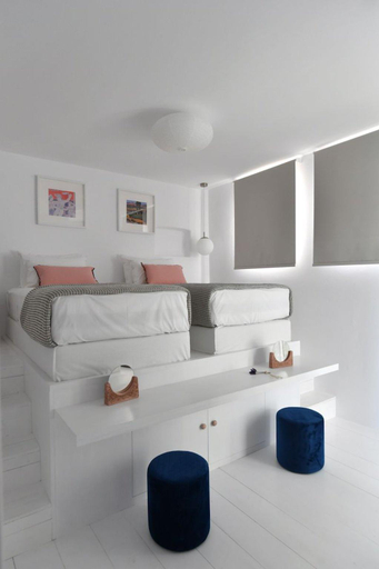 2, Luxury Paros Villa Villa Kallihroe Privacy Luxury Private Pool, South Aegean