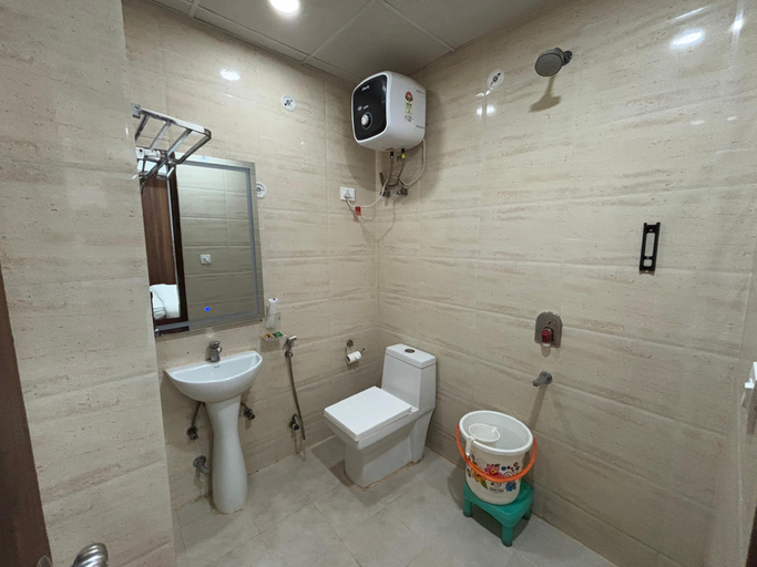 Bathroom 4, Hotel Divine India Noida Sector 135, Gautam Buddha Nagar