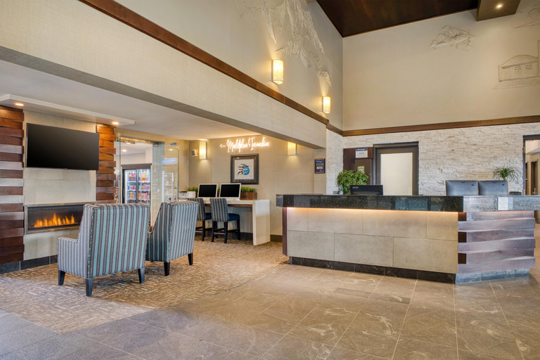 Public Area 2, Best Western Plus City Centre Inn, Division No. 11