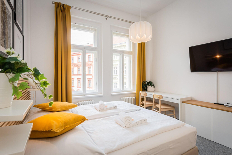 Bedroom 3, Ostas, Praha 1
