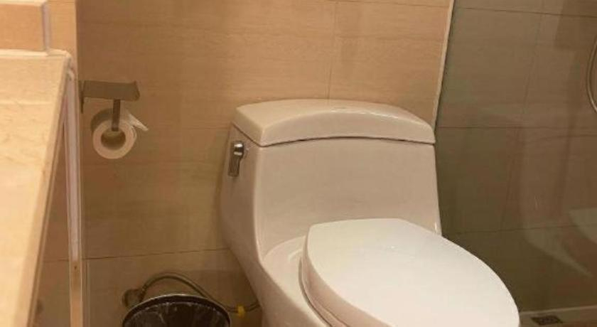 Bathroom 3, Vienna Hotel Bishan Central Street, Chongqing