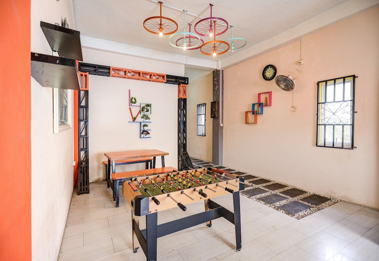 Public Area 2, Hotel O Penginapan Pelangi, Batam