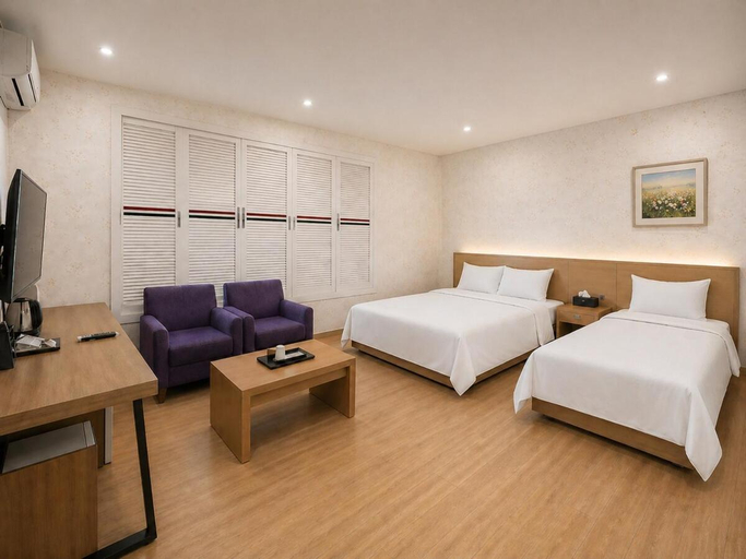 Bedroom 2, Evergreen Tourist Hotel, Yangju