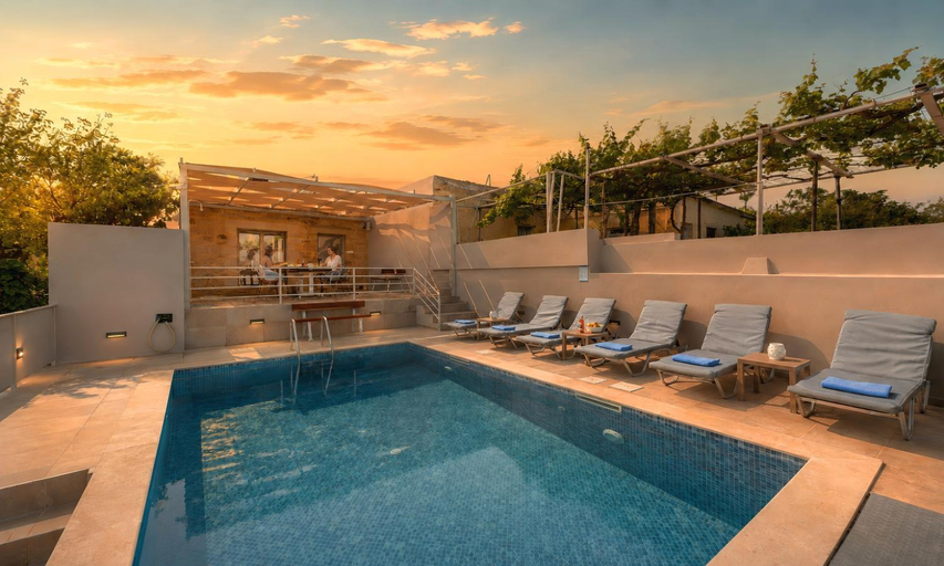 Sport & Beauty 2, Cretan Breeze Villa Heated Pool, Crete