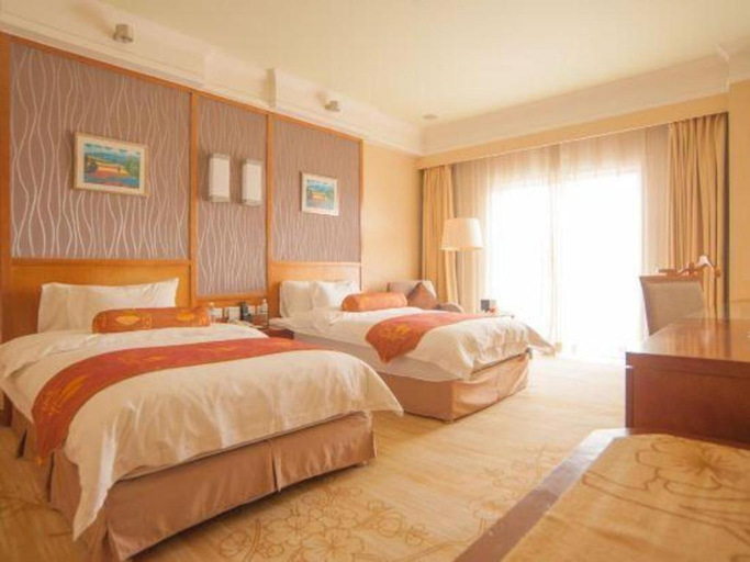 Bedroom 2, Qingdao Blue Horizon Hotel Huangdao, Qingdao