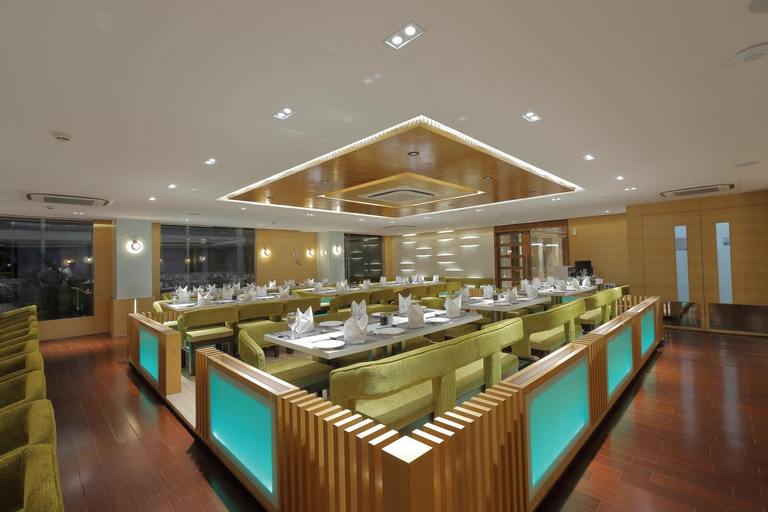Food & Drinks 5, Hotel Silver Heights, Ahmadabad