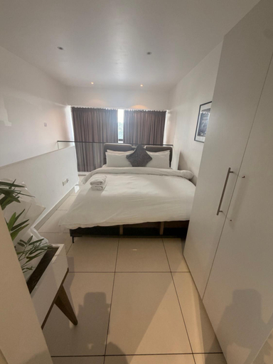 Bedroom 4, EBS LEGENDS LUXURY APARTMENTS at embassy garden, Accra