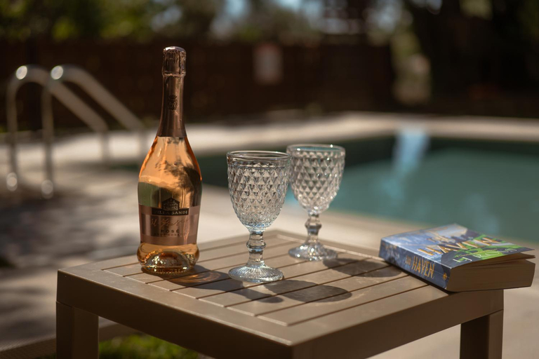 Food & Drinks 5, Villa Renata -Pool, Large Garden & Free Parking, 2 Minutes Walk from The Beach, Ionian Islands