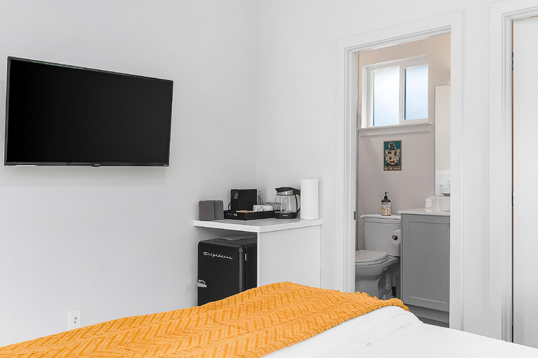 Bedroom 2, Solo's Smuggler Suite, Seattle