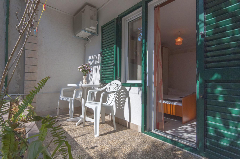 Others 4, Apartment and Rooms Ivan, Makarska