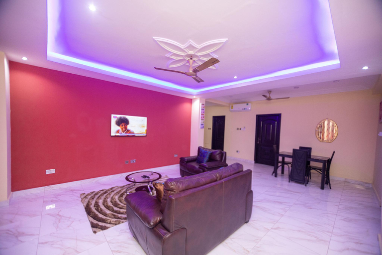 Others 4, Washington Court - Deluxe One Bedroom Apartment, Accra
