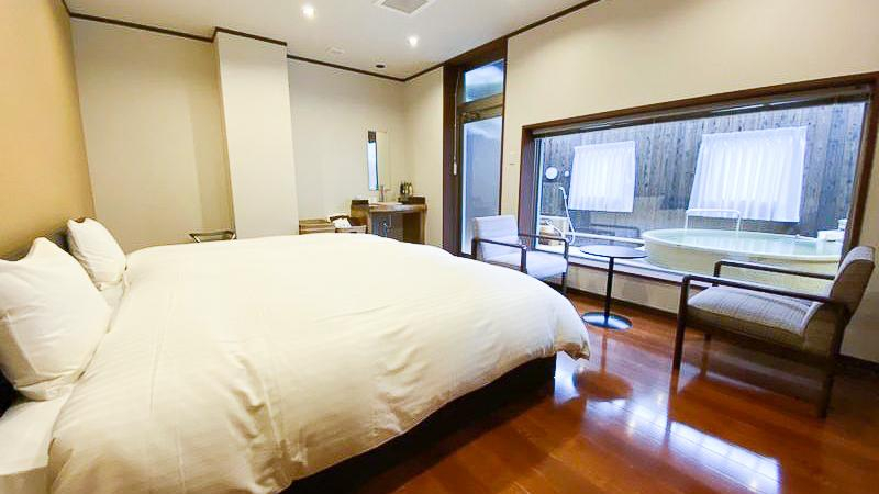 Bedroom 4, Juraku, Unzen