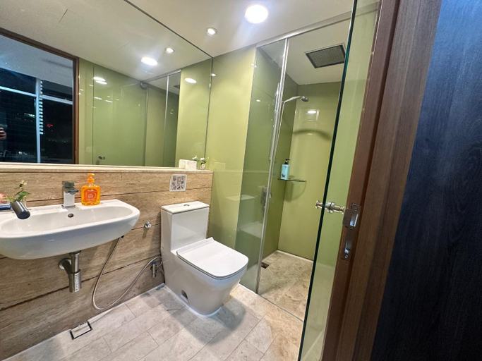 Bathroom 4, Vortex premium suites klcc by SCHIEN, Kuala Lumpur