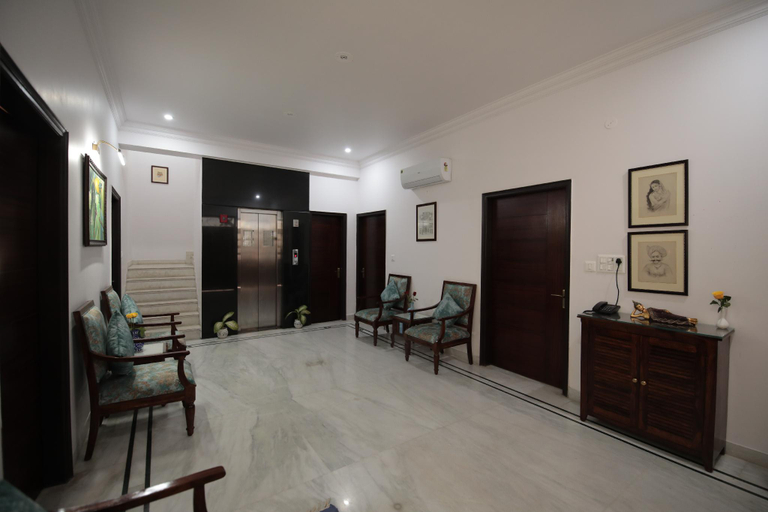 Others 5, Jai Villa, Jaipur