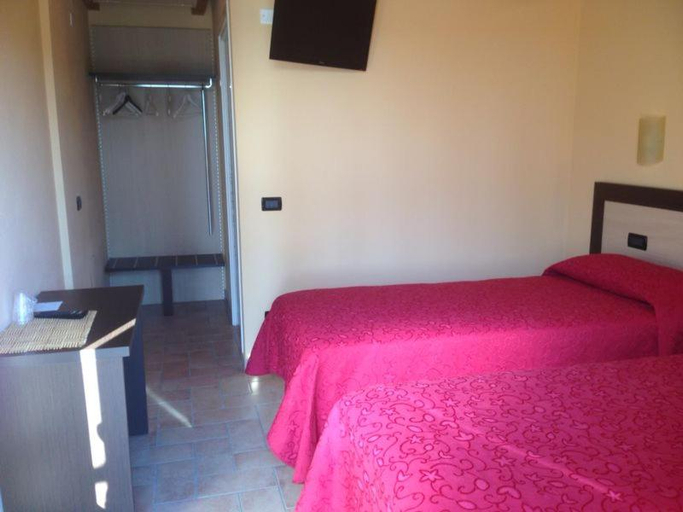 Bedroom 2, Agriturismo Le Gazze, Modena