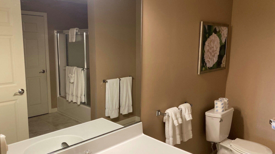 Bathroom 4, Vacation Village In The Berkshires, Berkshire