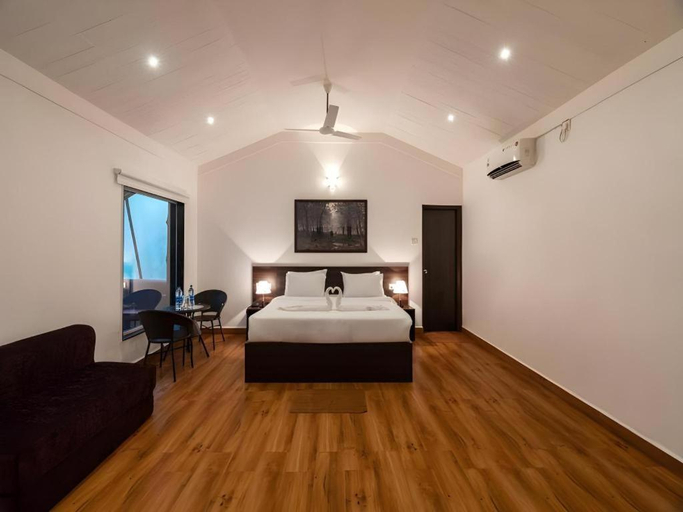 Bedroom 2, Shangri-La Jungle Village Resort, Uttara Kannada