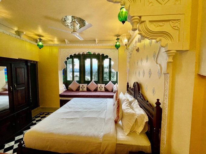 Others 3, Sheeshmahal By Oladar, Udaipur