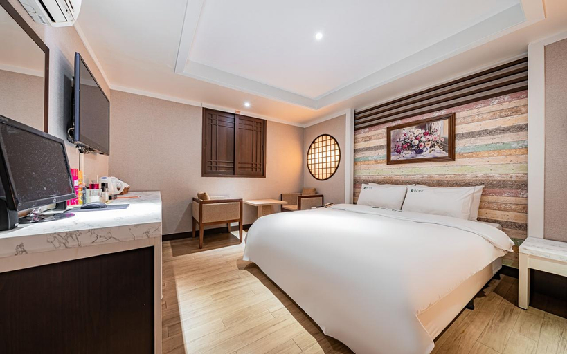 Bedroom 2, Incheon (Ganghwado) Blue, Ganghwa