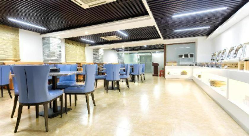 Food & Drinks 4, Borrman Hotel Yunfu Xinxing County Bus Station, Yunfu