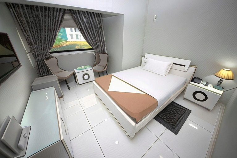 Bedroom 4, White Fort Hotel, Dubai