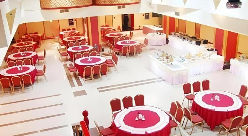 Food & Drinks 5, Heilongjiang Kunlun Hotel, Harbin