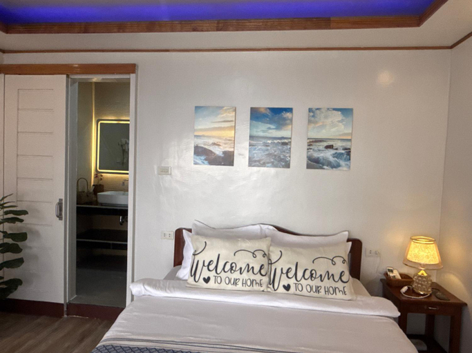 Bedroom 2, Fabregas Beach Cottages, El Nido
