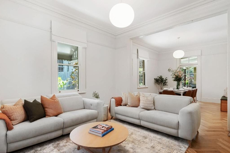 Living area 2, 18 Linthorpe Street, Sydney