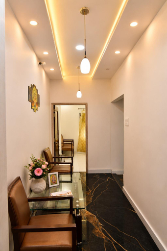 4, Sri Gopal Guest House, Varanasi