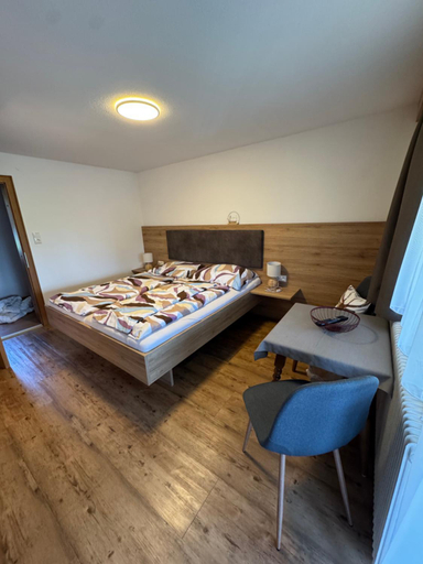 Bedroom 2, Landhaus Aigner, Zell am See