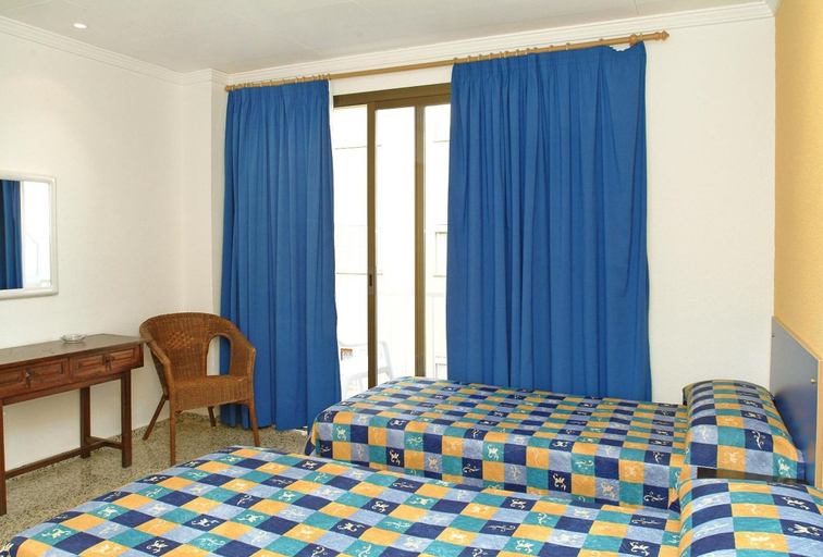 Bedroom 5, The Hostal Tierramar, Baleares