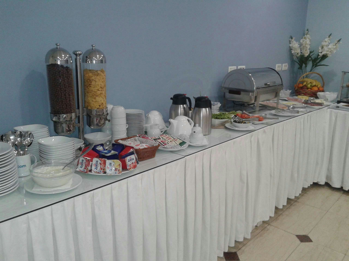 Food & Drinks 4, Capital Bruci Apartament, Tirana