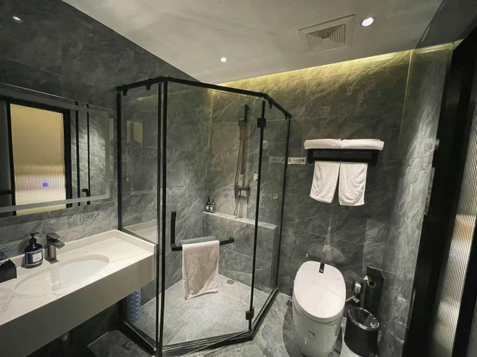 Bathroom 3, Starway Hotel Changchun Guigu Street Juran Home, Changchun